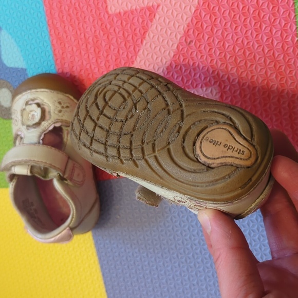 Stride rite infant 3.5 size shoe - Picture 4 of 4